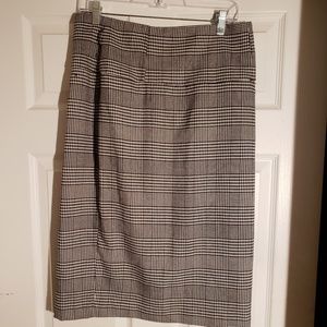 Worthington Pencil Skirt